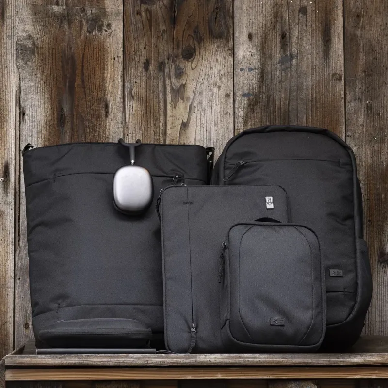 Case Logic 5101 Invigo Eco Laptop Sleeve 15.6 Black