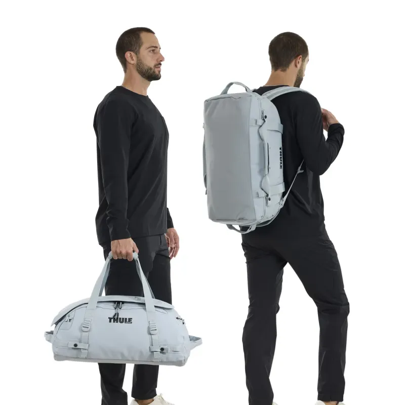 Thule 5444 Chasm 40L duffel bag soft blue