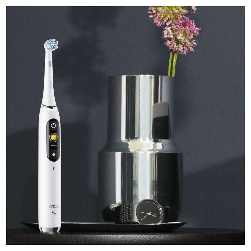 iOM9.1A1.1AD Oral-B iO9 Elektriskā Zobu Birste White Alabaster
