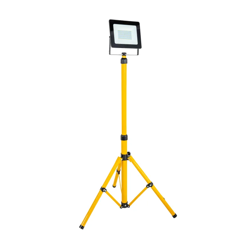 Prožektors LED 50W IP65 uz statīva, melns BESK