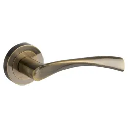 Door Handle LH1017 135mm Bronze