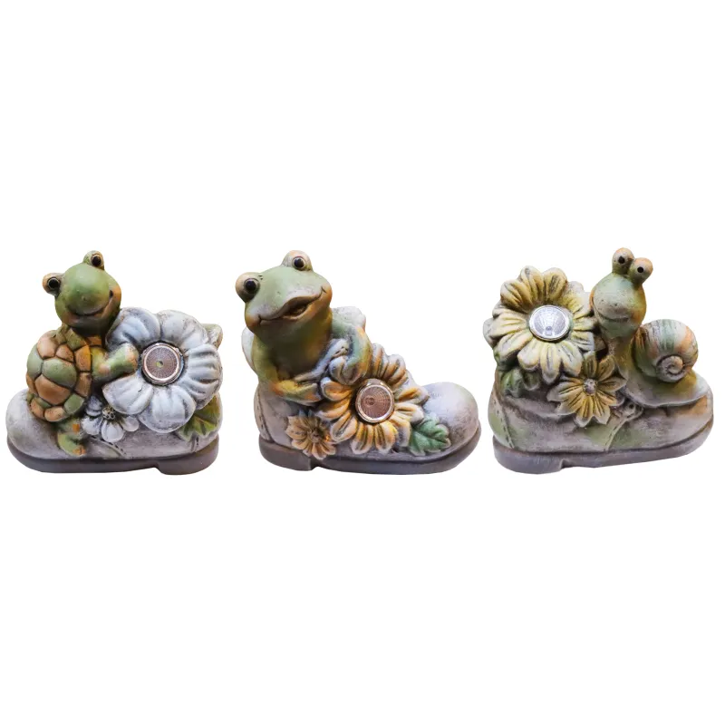 Dārza dekors Zābaks ar dzīvnieciņu, ar solāro gaismu, 3veidi