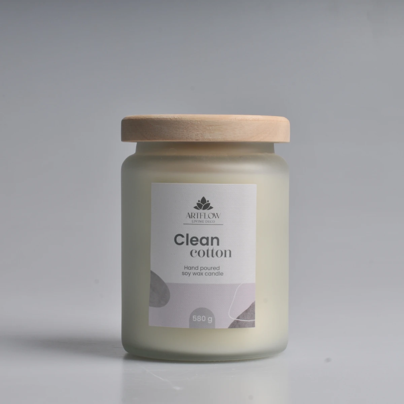 Aromātiskā svece CLEAN COTTON 580gr, +-- 60h
