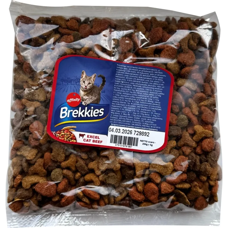 Fasētā barība Brekkies Cat Beef 0,25kg - pilnvērtīga sausā barība pieaugušiem kaķiem, ar liellopu gaļu, dārzeņiem un
