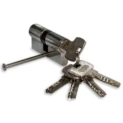 Lock cylinder. 60 mm. 30×30 mm. chrome-plated