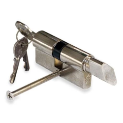 Cilindra atslēga ar aizbīdni. 60 mm. 30×30 mm. hromēts