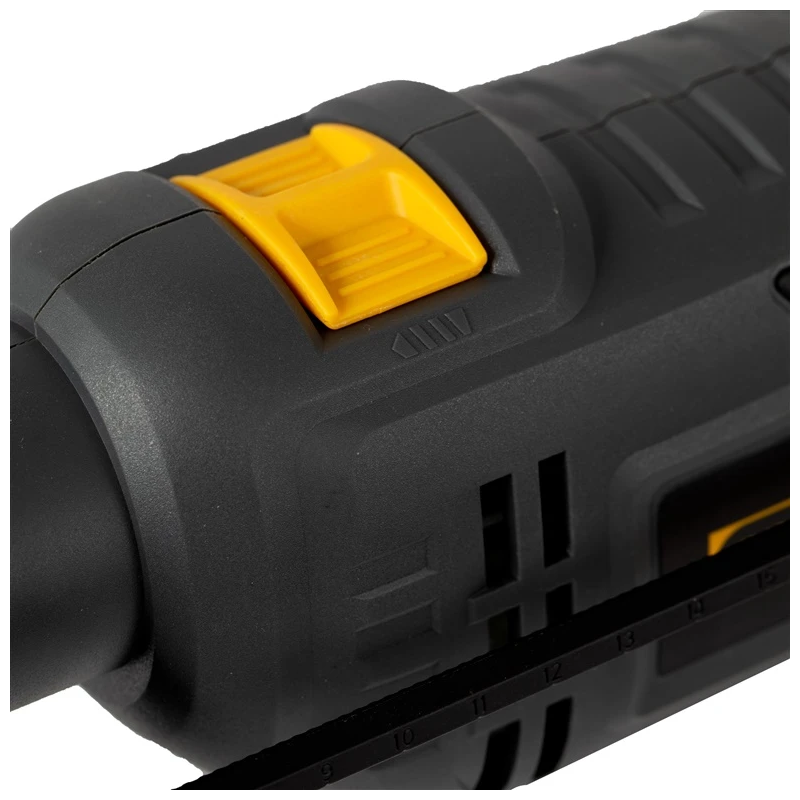 Triecienurbjmašīna grunder 710w