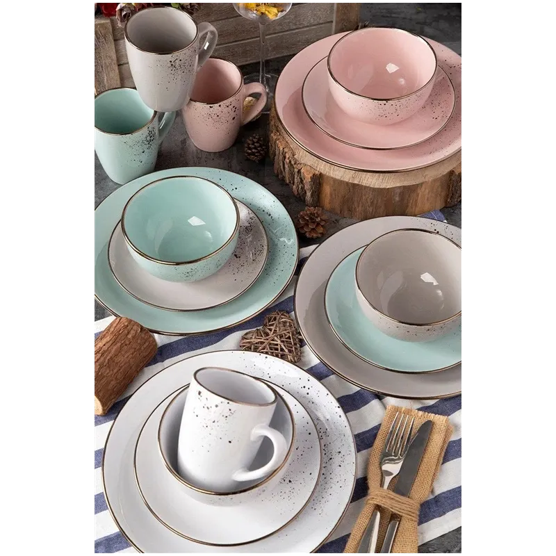 13.8cm 636ml bowl with speckle mint
