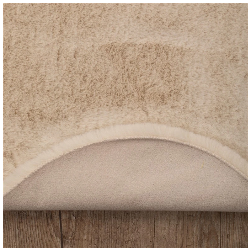 Paklājs māksl.trušādas 90x60 800gsm balt