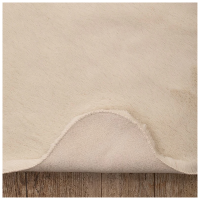 Paklājs māksl.trušādas 82x74 800gsm balt