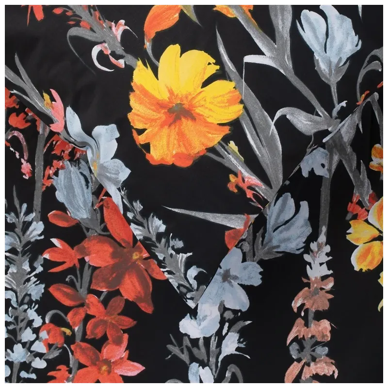 Gultas veļas komplekts Domoletti Wild Flowers, melna krās., 200 x 220 cm