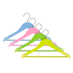 Pakaramie koka bērnu domoletti 4gab