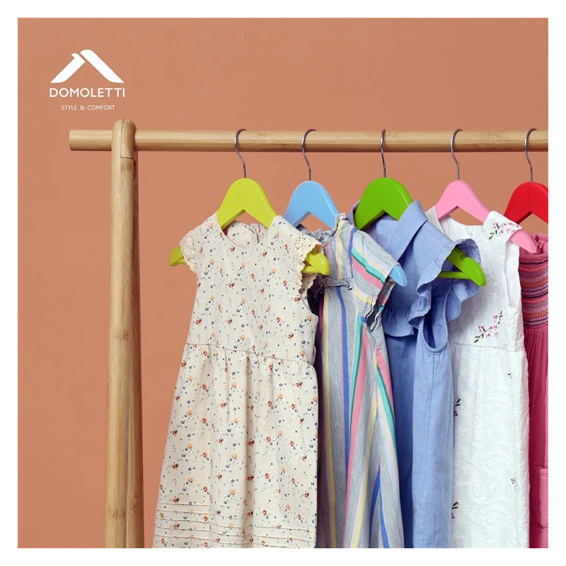 Pakaramie koka bērnu domoletti 4gab