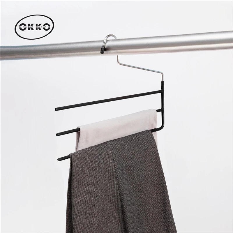 Metāla pakaramais biksēm melns okko