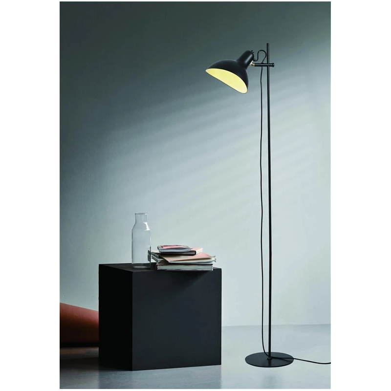 Stāvlampa around e27 melna