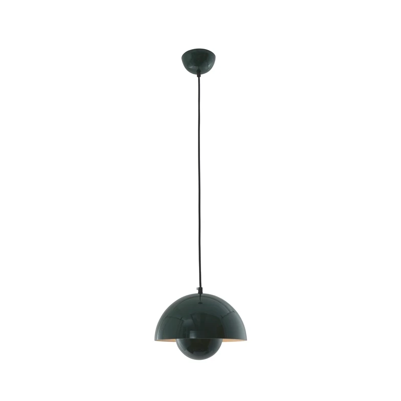 Lampa piekar. van d23 e27 melna