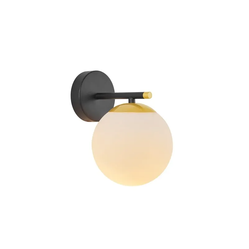 Lampa sienas raile e27 zelta