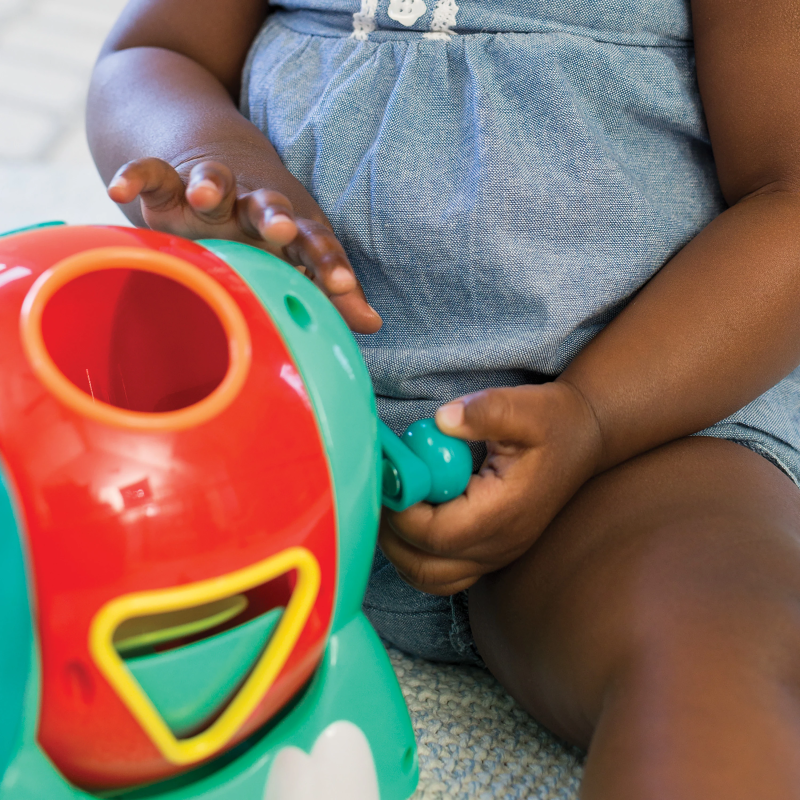 INFANTINO Jumbo shape sorter