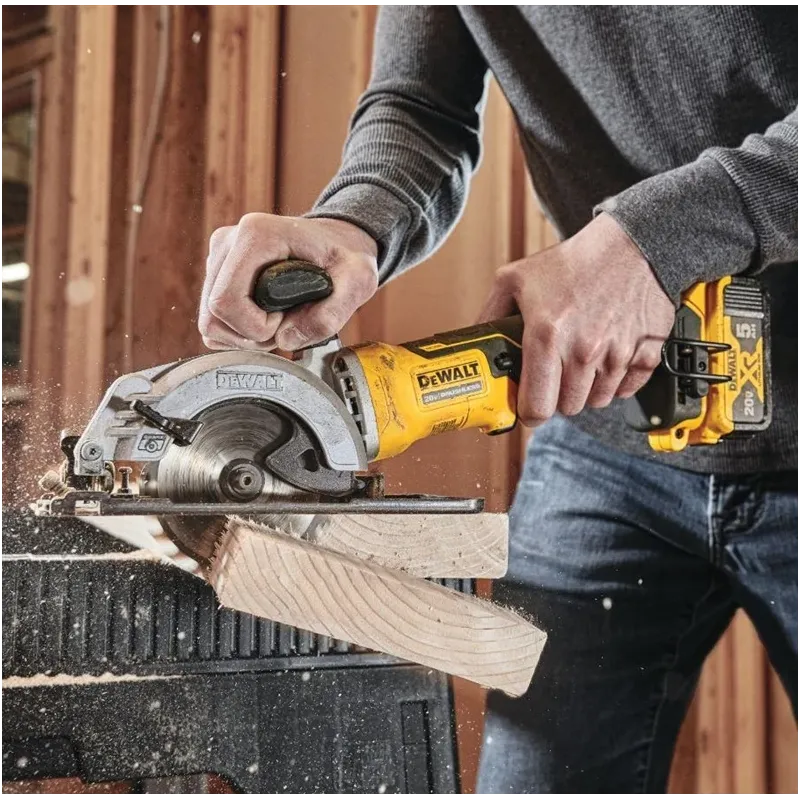 Diskinis pjūklas Dewalt DCS571N-XJ, 18 V