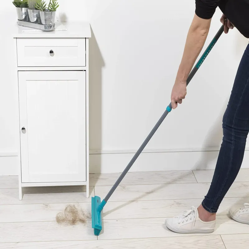Beldray LA024350TQFEU7 Pet Plus+ Rubber Head Broom