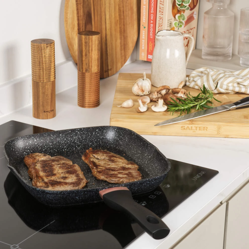 Salter BW10702BRMFOB Megastone Thermo Collar 28cm Griddle Pan