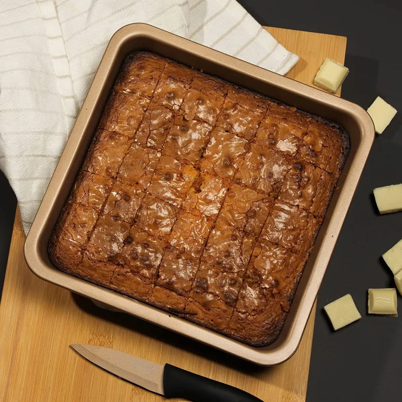 Russell Hobbs RH02148GEU7 Opulence square pan 22cm gold