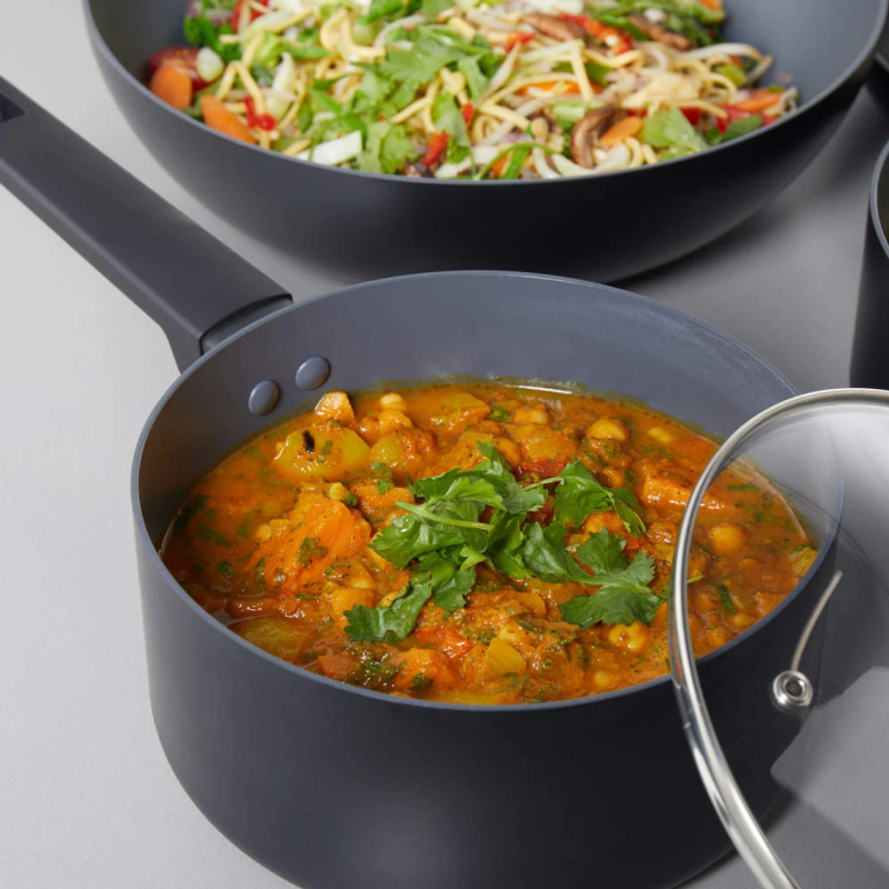 Russell Hobbs RH028401EU7 Shield Saucepan 18cm