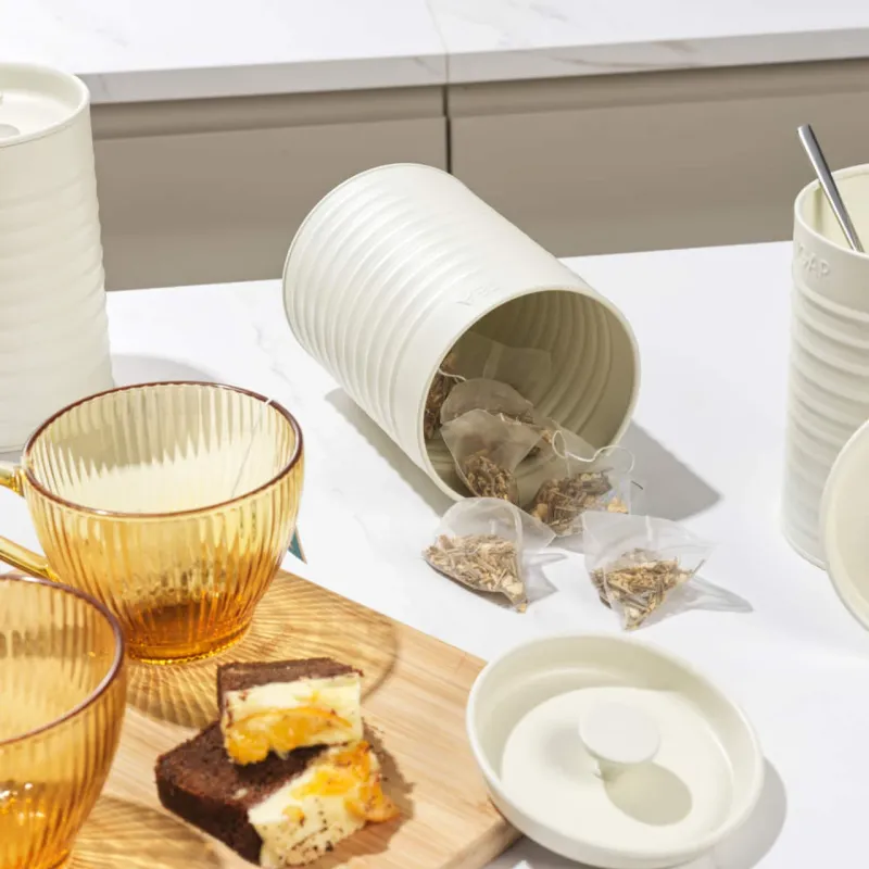 Russell Hobbs RH03268CEU7 3-Piece Countertop Canister Set