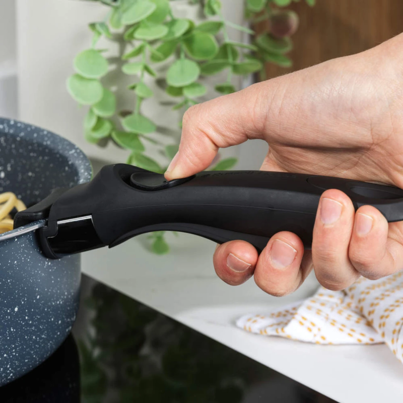 Russell Hobbs RH03280EU7 Smart Clip Pan Handle