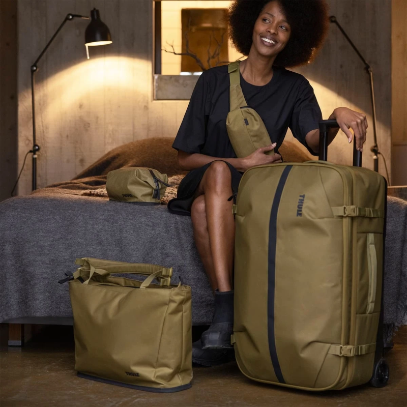 Thule 5230 Aion Tote Bag Nutria