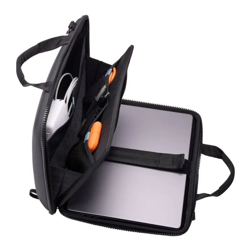 Thule 5414 Gauntlet 5 Sleeve MacBook TGAE2558 13 Air-14 Pro Black