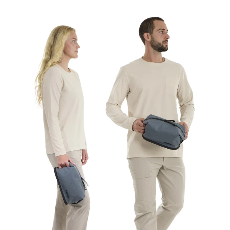 Thule 5438 Aion Toiletry Bag Dark Slate