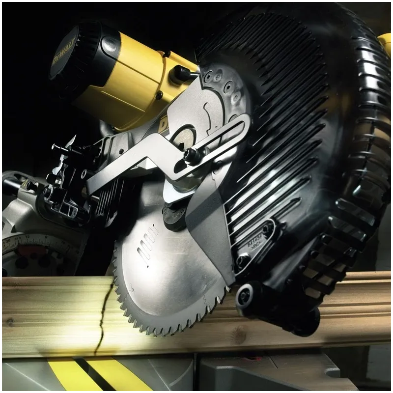 Dewalt dws780 compound mitre saw 305mm