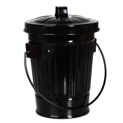 Tuhaanum, metallist ämber kaanega