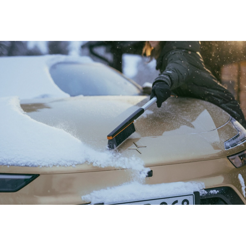 Plus automašīnas sniega slota un ledus skrāpis ,garš,