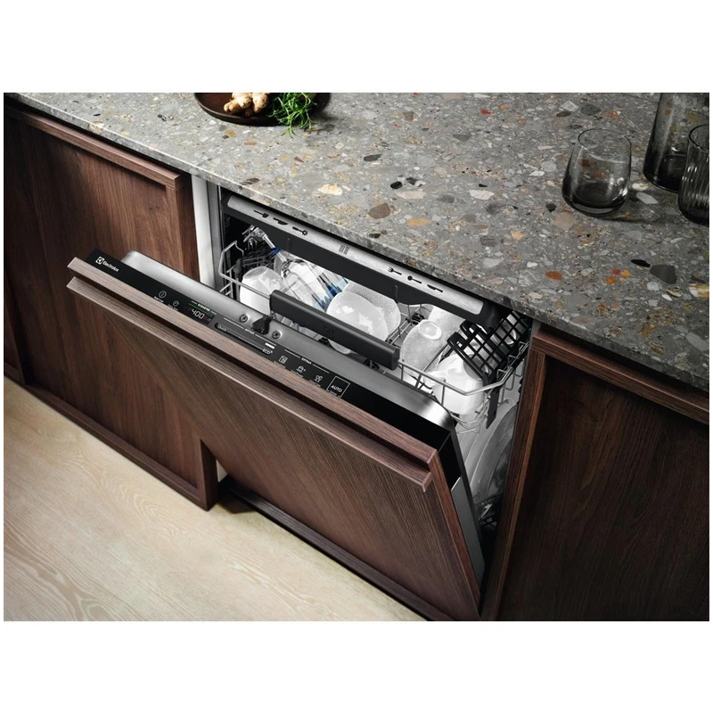 Trauku mazg.mašīna eeg69405l electrolux