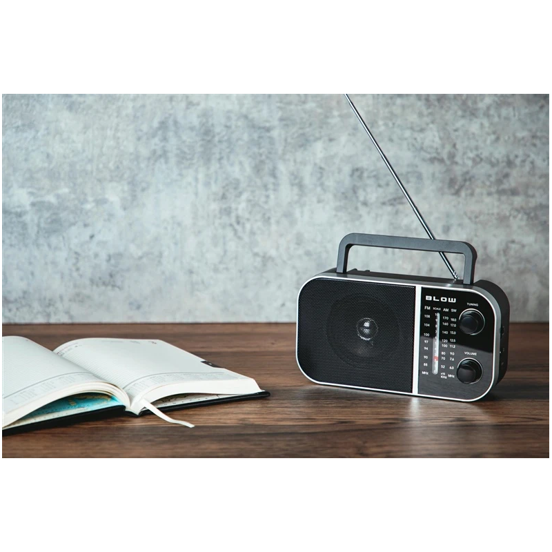 Uztvērējs radio melns blow ra6