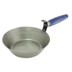 Kauss mūrnieka 173mm, metāla ar koka rokt.