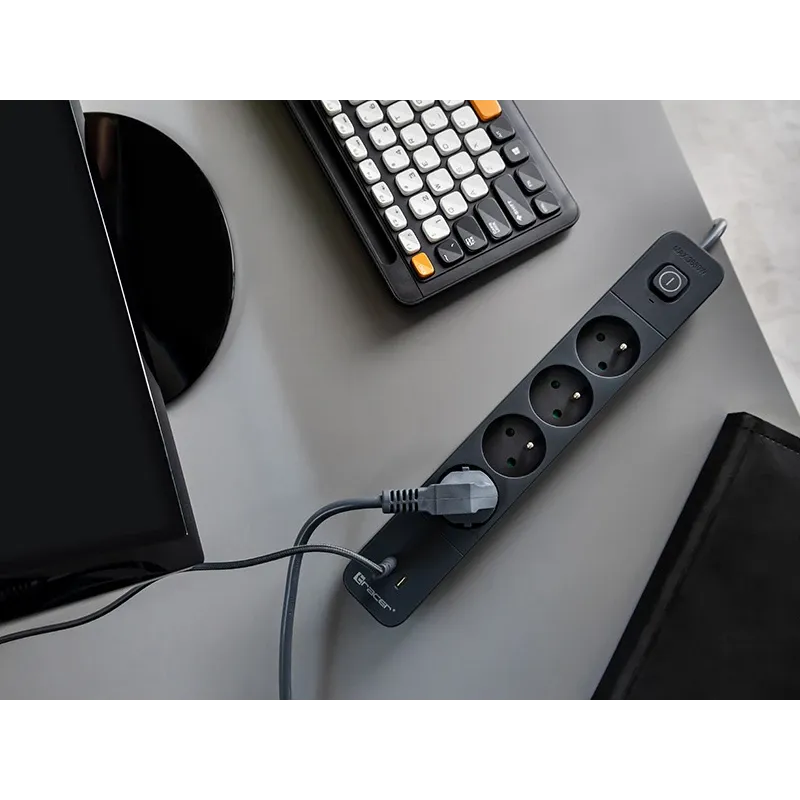 Tracer 47026 Power Line+ 1.5m ,4 outlets +1x USB A+ 1x Type C, PD18W,