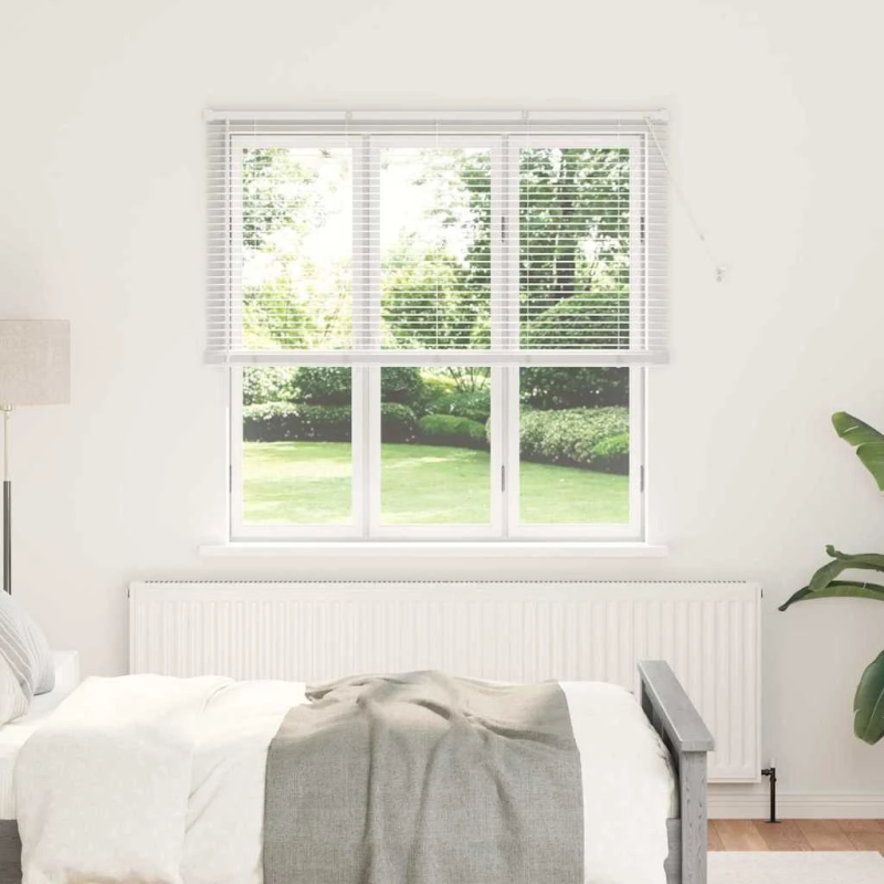 vidaXL Logu žalūzija ar aizkariem Balts Alumīnijs