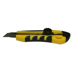 Нож 18 мм с металлическим направляющим и двухкомпонентной ручкой