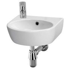 Izlietne Parva 40, kreisā