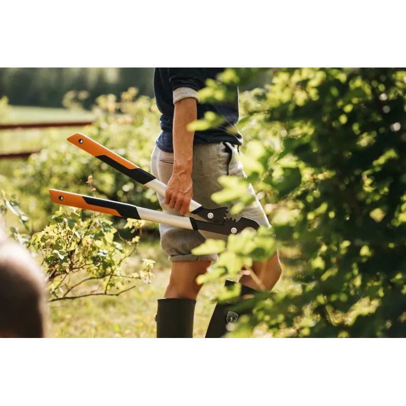 Šakų sekatorius žalioms šakoms Fiskars 1020186, 62 cm