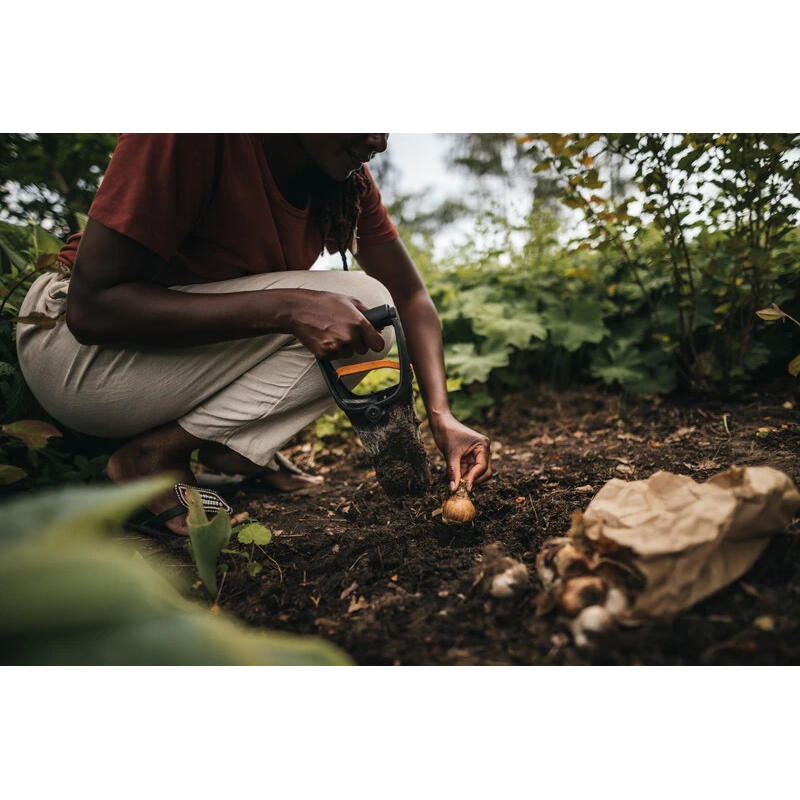 Fiskars Solid puķu sīpolu stādītājs 1057079