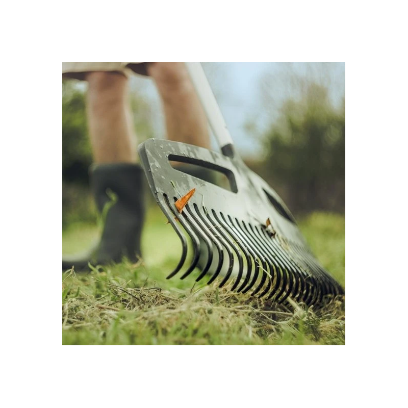 Fiskars Xact mauriņa grābeklis L, 490 mm