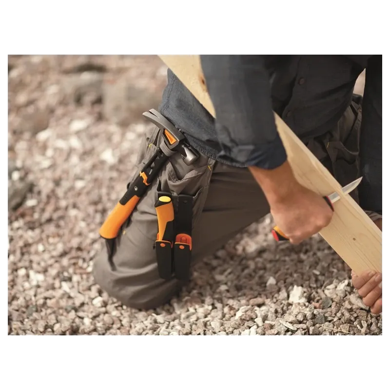 Fiskars amatnieko peilis su galąstu 1023620