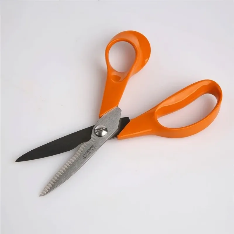 Virtuvinės žirklės Fiskars Classic 1075051, 180 mm