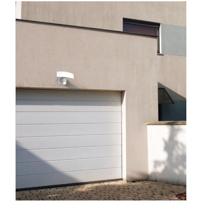 Prožektors arc 19w led pir ip54