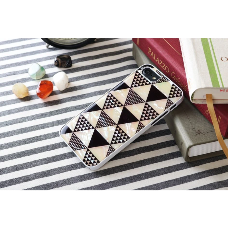 iKins case for Apple iPhone 8-7 pyramid white
