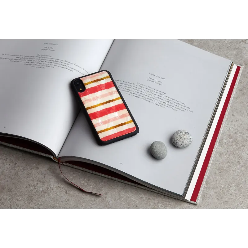 iKins SmartPhone case iPhone XR short cake black